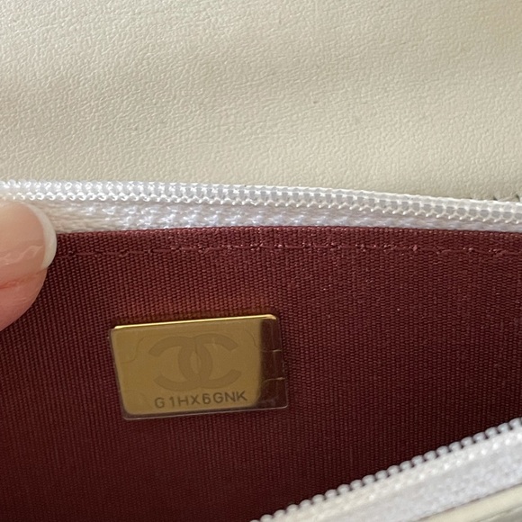 New Chanel Perfect Fit Adjustable Woc White Gold - Picture 7 of 11